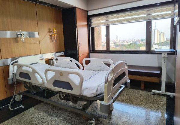 Deluxe room in South Mumbai hotel