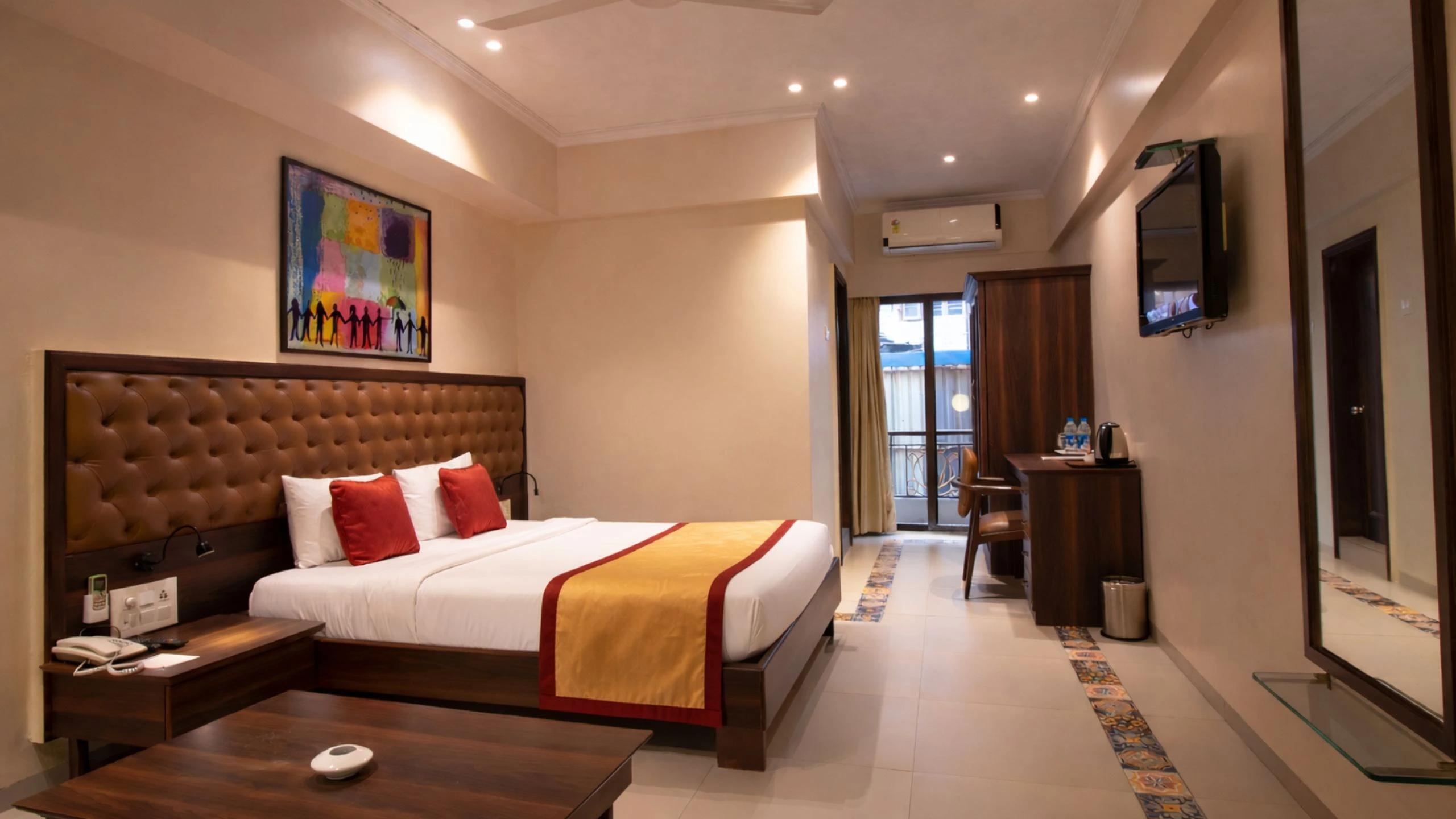 Deluxe Double Room (5)